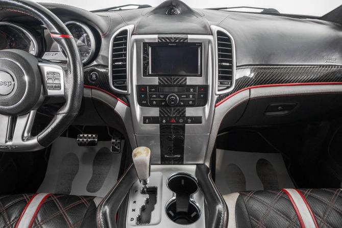 Jeep Grand Cherokee IV (WK2) с пробегом 2012 года, цена 3 049 000 рублей, 141000 км, внедорожник, Автокод Объявления