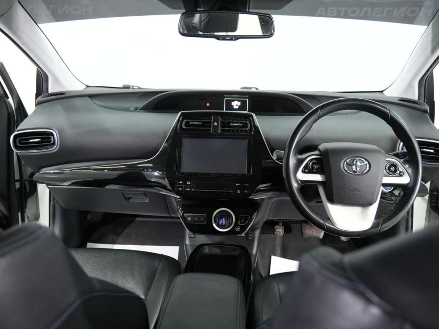Toyota Prius IV (XW50) Новосибирск  - изображение 14