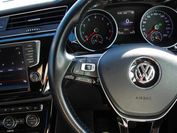 Volkswagen Touran II с пробегом 2016 года, цена 1 579 000 рублей, 87211 км, компактвэн, Автокод Объявления