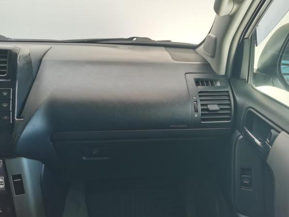 Toyota Land Cruiser Prado 150 Series с пробегом 2010 года, цена 2 390 000 рублей, 334320 км, внедорожник, Автокод Объявления