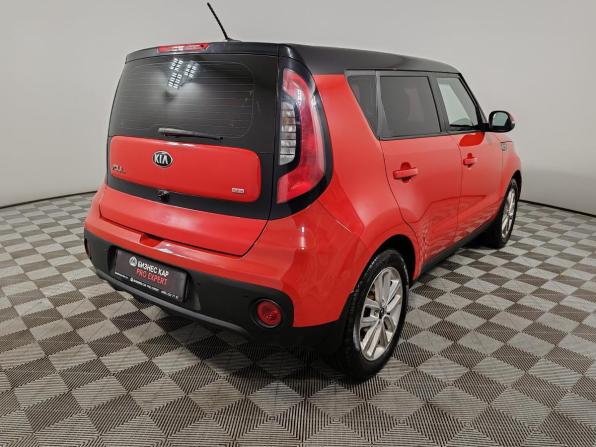 Kia Soul II Рестайлинг с пробегом 2017 года, цена 1 299 000 рублей, 110001 км, хэтчбек, Автокод Объявления