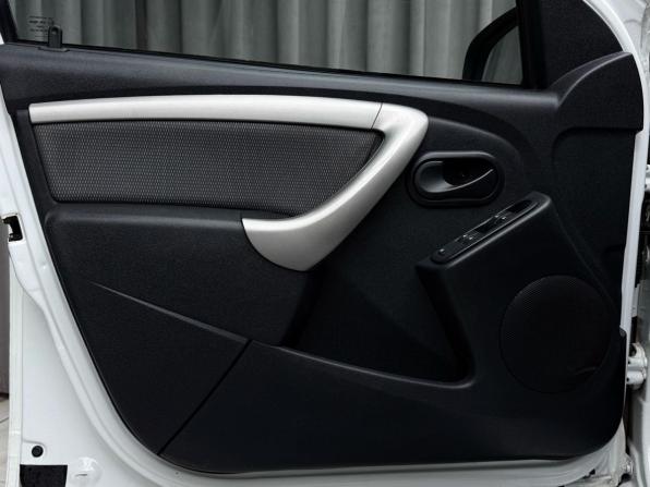 Renault Duster I с пробегом 2015 года, цена 1 199 000 рублей, 120344 км, внедорожник, Автокод Объявления