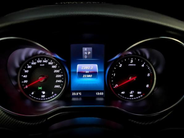 Mercedes-Benz V-Класс III (W447) Рестайлинг с пробегом 2023 года, цена 10 550 000 рублей, 22376 км, минивэн, Автокод Объявления