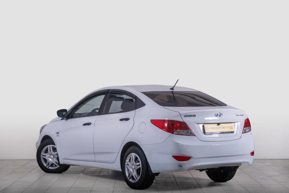 Hyundai Solaris I Рестайлинг Томск  - изображение 4