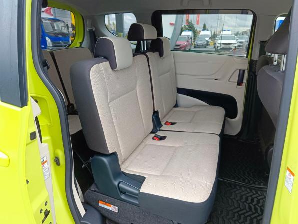 Toyota Sienta II с пробегом 2018 года, цена 1 349 995 рублей, 138484 км, минивэн, Автокод Объявления