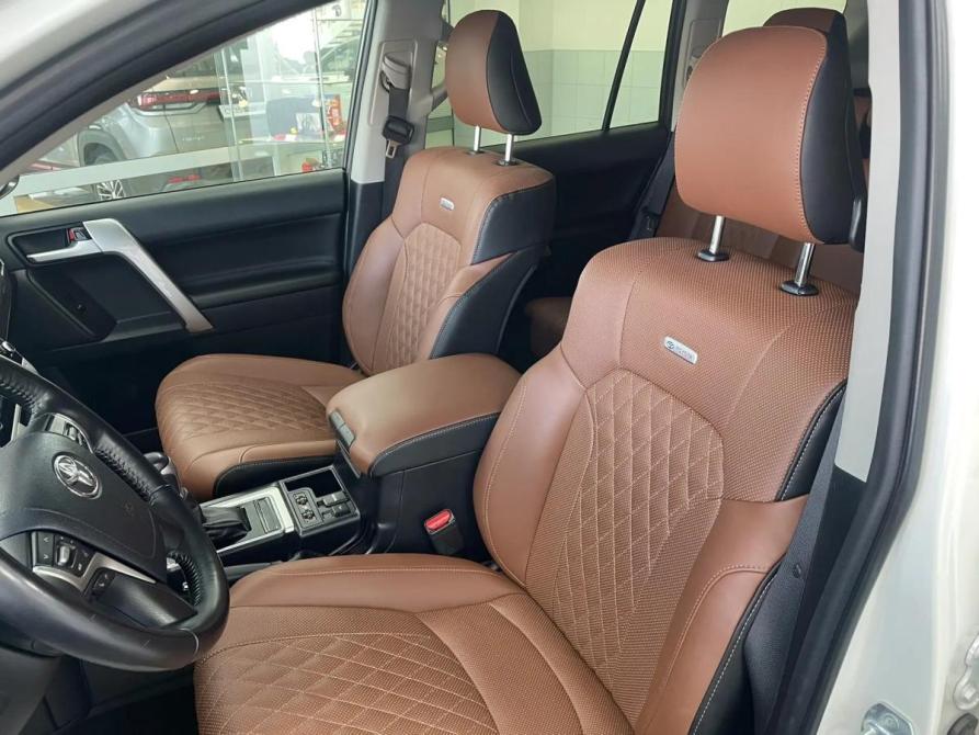 Toyota Land Cruiser Prado 150 Series Рестайлинг 3 Красноярск  - изображение 17