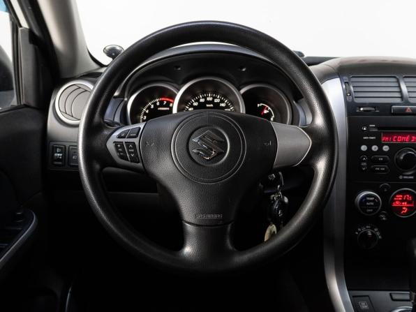 Suzuki Grand Vitara II Рестайлинг с пробегом 2012 года, цена 1 200 000 рублей, 199243 км, внедорожник, Автокод Объявления