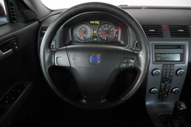 Volvo S40 II Рестайлинг с пробегом 2008 года, цена 680 000 рублей, 174659 км, седан, Автокод Объявления