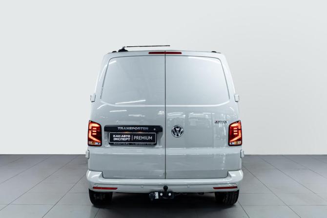 Volkswagen Transporter T6 Рестайлинг с пробегом 2020 года, цена 4 800 000 рублей, 50677 км, минивэн, Автокод Объявления
