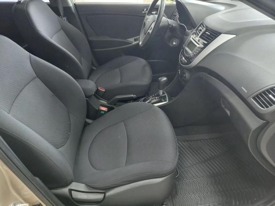 Hyundai Solaris I Москва  - изображение 17