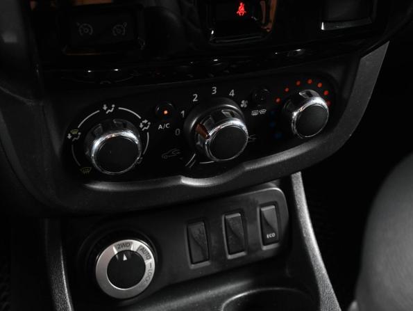 Renault Duster I Рестайлинг с пробегом 2016 года, цена 1 049 000 рублей, 167876 км, внедорожник, Автокод Объявления