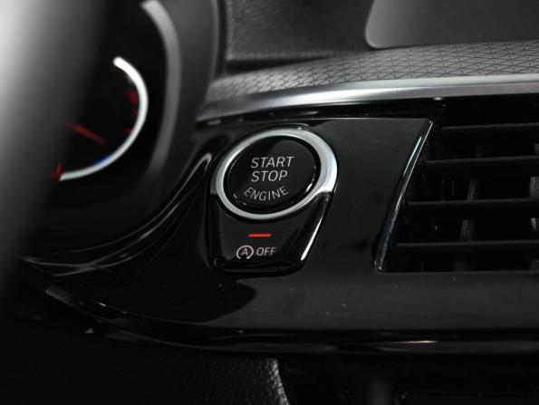 BMW 5 серии VII (G30/G31/G38) с пробегом 2019 года, цена 3 600 000 рублей, 127853 км, седан, Автокод Объявления