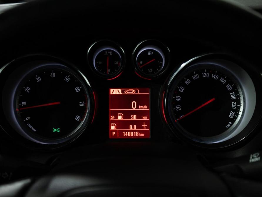 Opel Astra J Рестайлинг Санкт-Петербург  - изображение 13