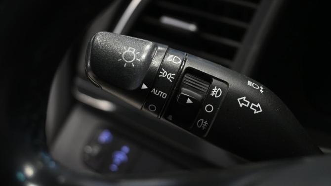 Hyundai Elantra VI (AD) с пробегом 2016 года, цена 1 320 000 рублей, 201000 км, седан, Автокод Объявления