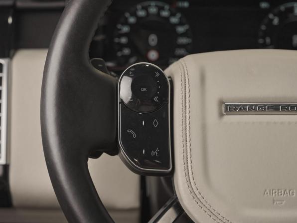 Land Rover Range Rover IV Рестайлинг с пробегом 2018 года, цена 6 495 000 рублей, 103700 км, внедорожник, Автокод Объявления