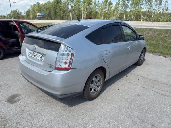 Toyota Prius II Рестайлинг (XW20) с пробегом 2007 года, цена 547 000 рублей, 165000 км, лифтбек, Автокод Объявления