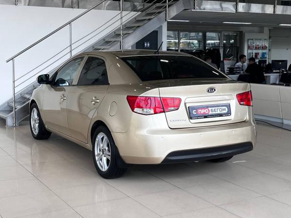 Kia Cerato II с пробегом 2009 года, цена 799 900 рублей, 210000 км, седан, Автокод Объявления