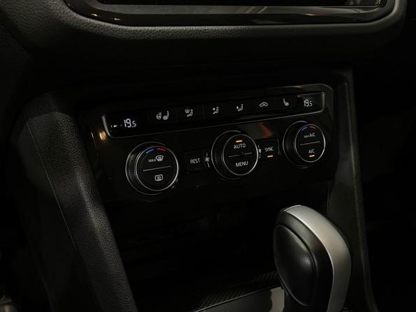 Volkswagen Tiguan II с пробегом 2020 года, цена 2 334 000 рублей, 138237 км, внедорожник, Автокод Объявления