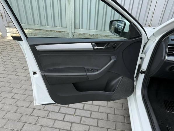 Skoda Rapid II с пробегом 2021 года, цена 1 145 000 рублей, 336650 км, лифтбек, Автокод Объявления