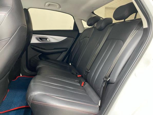 BAIC U5 Plus с пробегом 2023 года, цена 1 329 000 рублей, 90324 км, седан, Автокод Объявления