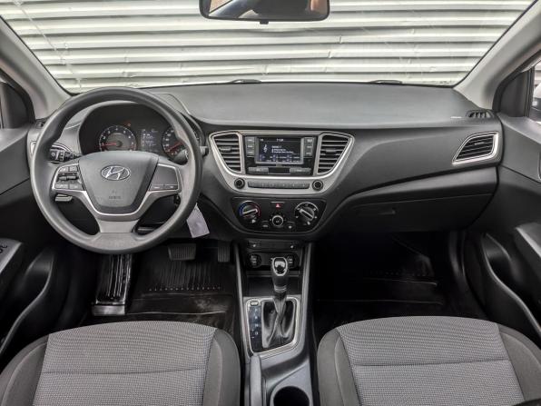 Hyundai Solaris II Рестайлинг с пробегом 2022 года, цена 1 625 000 рублей, 87026 км, седан, Автокод Объявления