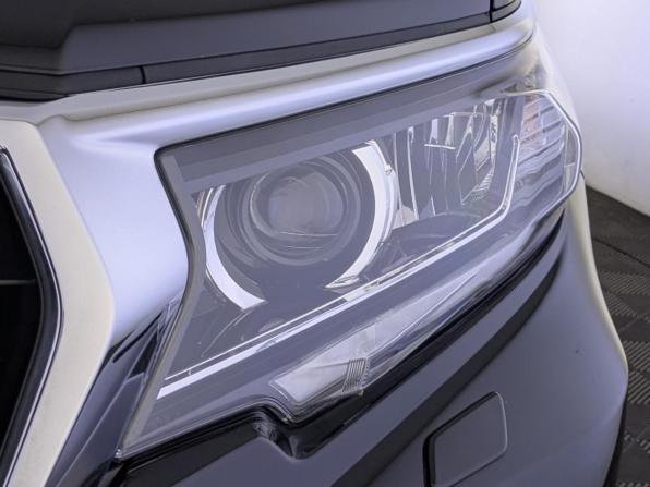 Toyota Land Cruiser Prado 150 Series Рестайлинг 3 с пробегом 2022 года, цена 7 950 000 рублей, 46151 км, внедорожник, Автокод Объявления
