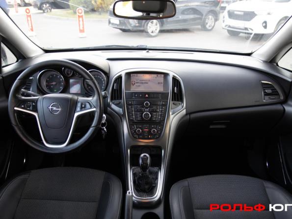 Opel Astra J с пробегом 2011 года, цена 598 000 рублей, 165011 км, хэтчбек, Автокод Объявления