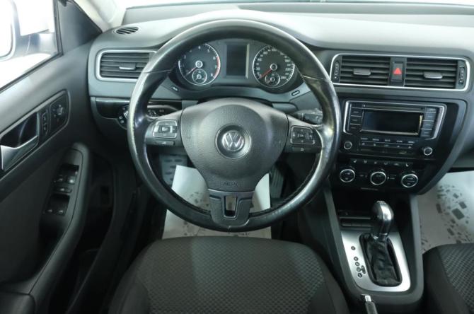 Volkswagen Jetta VI с пробегом 2013 года, цена 1 049 000 рублей, 218900 км, седан, Автокод Объявления