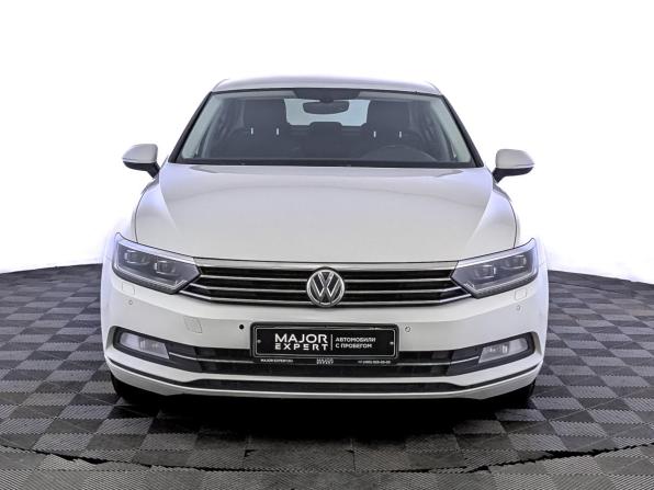 Volkswagen Passat B8 с пробегом 2018 года, цена 1 595 000 рублей, 248900 км, седан, Автокод Объявления