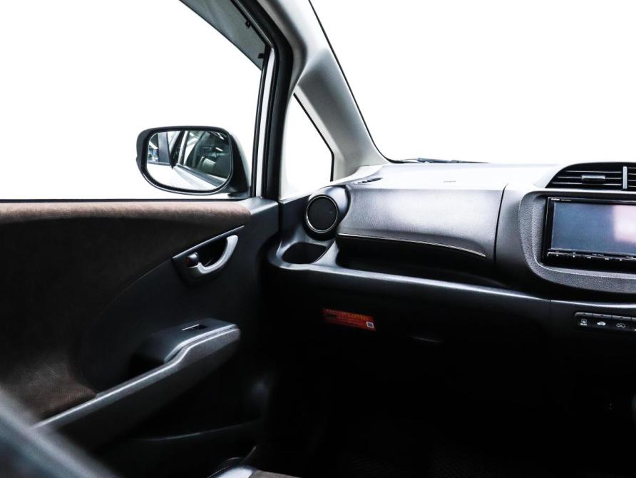 Honda Fit Shuttle I Рестайлинг Красноярск  - изображение 13