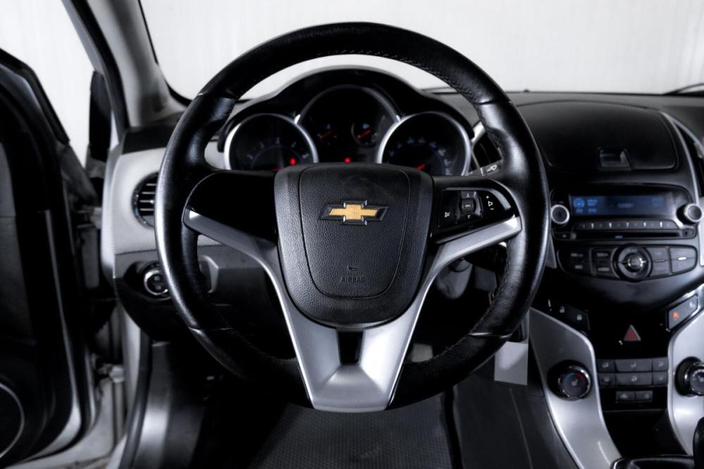 Chevrolet Cruze I Рестайлинг Тюмень  - изображение 15