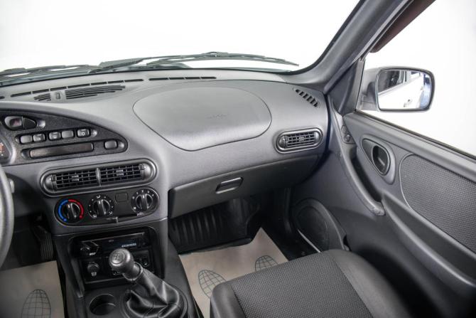 Lada (ВАЗ) Niva Travel I с пробегом 2025 года, цена 1 159 000 рублей, 9915 км, внедорожник, Автокод Объявления