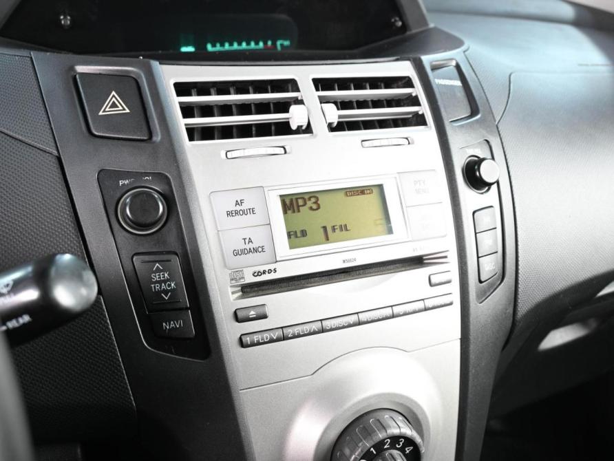 Toyota Yaris II Ростов-на-Дону  - изображение 13