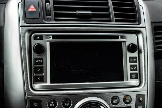 Toyota Verso I с пробегом 2012 года, цена 1 119 000 рублей, 206187 км, компактвэн, Автокод Объявления