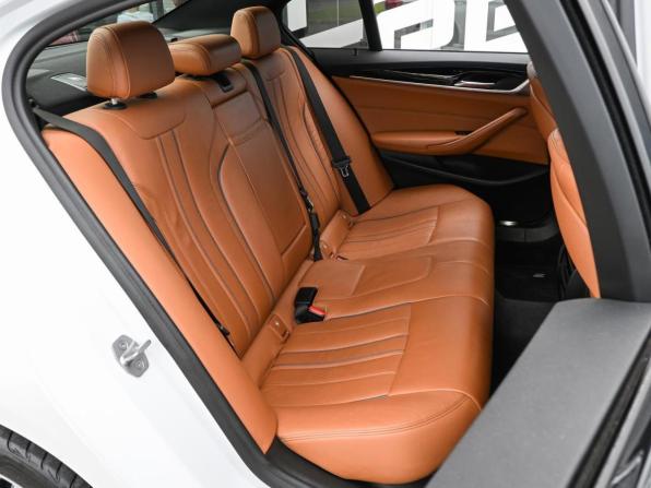 BMW 5 серии VII (G30/G31/G38) с пробегом 2017 года, цена 2 699 000 рублей, 117937 км, седан, Автокод Объявления