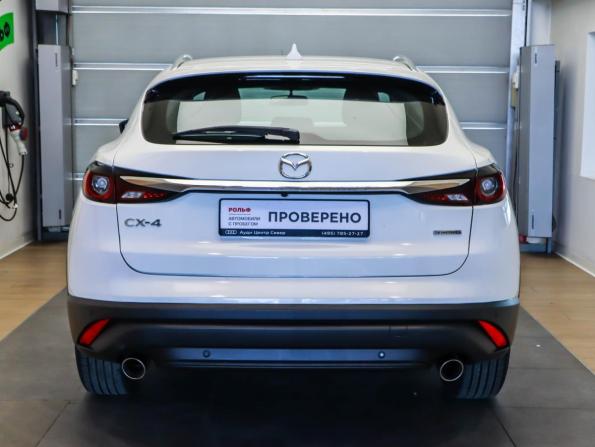 Mazda CX-4 I Рестайлинг с пробегом 2023 года, цена 2 945 000 рублей, 32141 км, внедорожник, Автокод Объявления