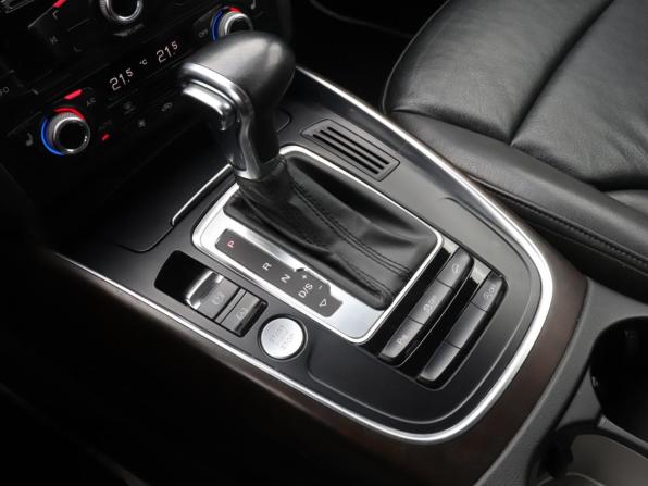 Audi Q5 I (8R) Рестайлинг с пробегом 2016 года, цена 2 400 000 рублей, 119964 км, внедорожник, Автокод Объявления