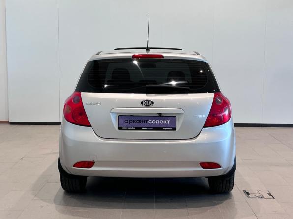 Kia Ceed I с пробегом 2007 года, цена 600 000 рублей, 166671 км, хэтчбек, Автокод Объявления