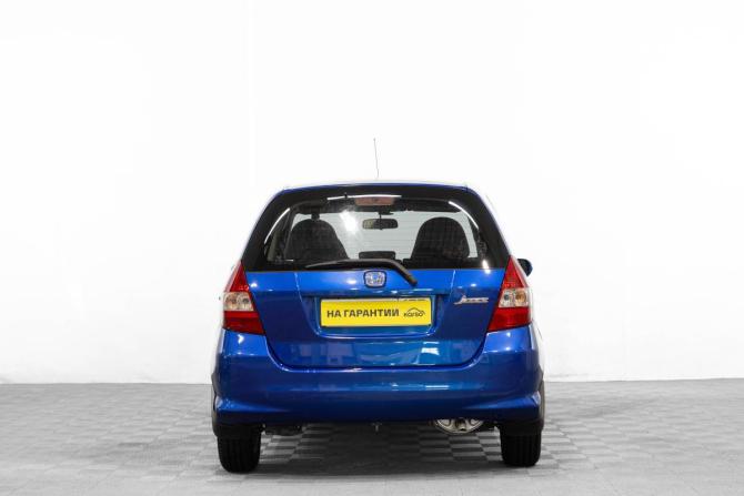 Honda Jazz I Рестайлинг с пробегом 2006 года, цена 599 000 рублей, 196200 км, хэтчбек, Автокод Объявления
