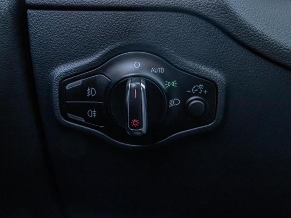 Audi Q5 I (8R) Рестайлинг с пробегом 2013 года, цена 1 929 009 рублей, 209656 км, внедорожник, Автокод Объявления