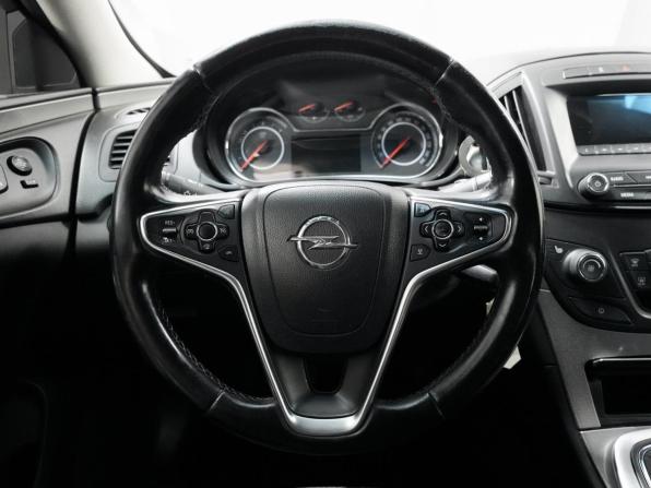 Opel Insignia I Рестайлинг с пробегом 2014 года, цена 1 100 000 рублей, 157000 км, седан, Автокод Объявления