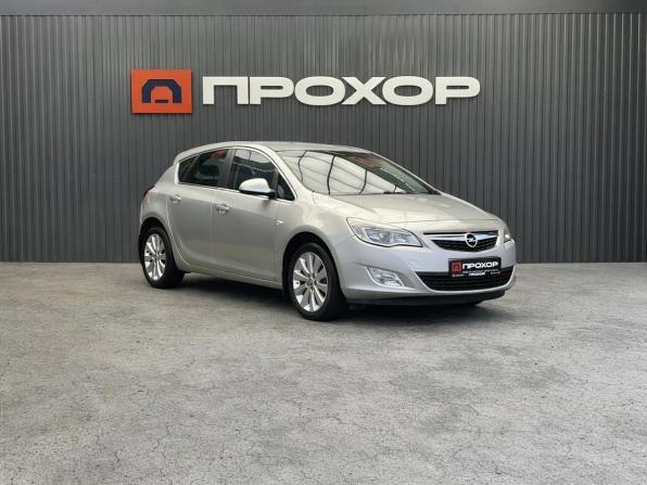Opel Astra J с пробегом 2012 года, цена 747 000 рублей, 171695 км, хэтчбек, Автокод Объявления