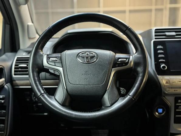 Toyota Land Cruiser Prado 150 Series Рестайлинг 3 с пробегом 2021 года, цена 5 397 000 рублей, 63500 км, внедорожник, Автокод Объявления