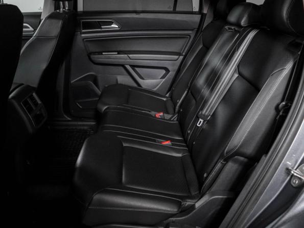 Volkswagen Teramont I с пробегом 2018 года, цена 3 550 000 рублей, 104919 км, внедорожник, Автокод Объявления