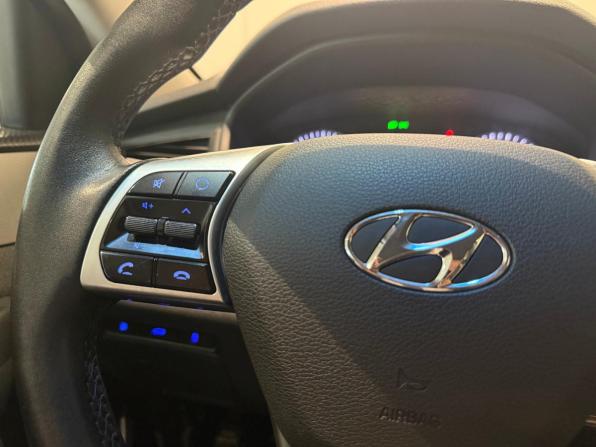 Hyundai Sonata VII (LF) Рестайлинг с пробегом 2019 года, цена 1 620 000 рублей, 135000 км, седан, Автокод Объявления