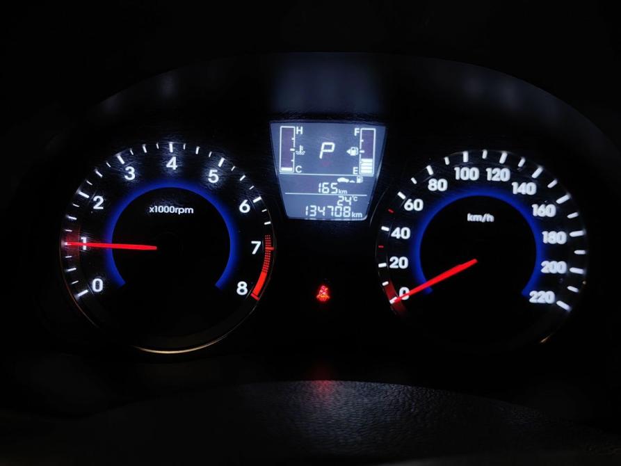 Hyundai Solaris I Рестайлинг Москва  - изображение 18