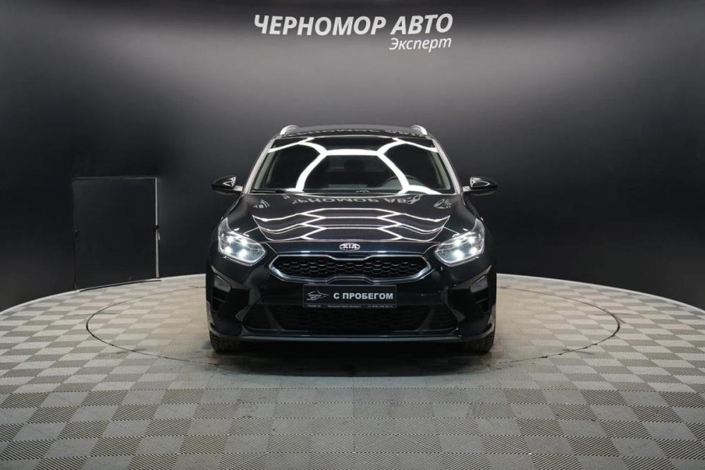Kia Ceed III Крым  - изображение 8