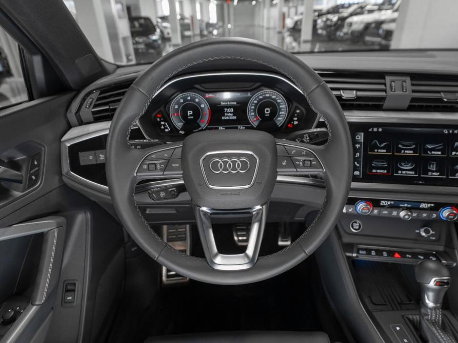 Audi Q3 II (F3) Москва  - изображение 11