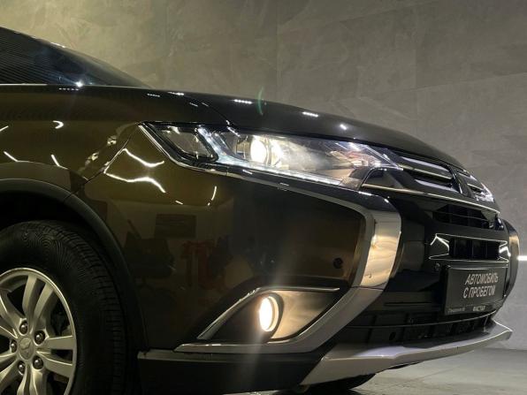 Mitsubishi Outlander III Рестайлинг 2 с пробегом 2015 года, цена 1 815 000 рублей, 139415 км, внедорожник, Автокод Объявления