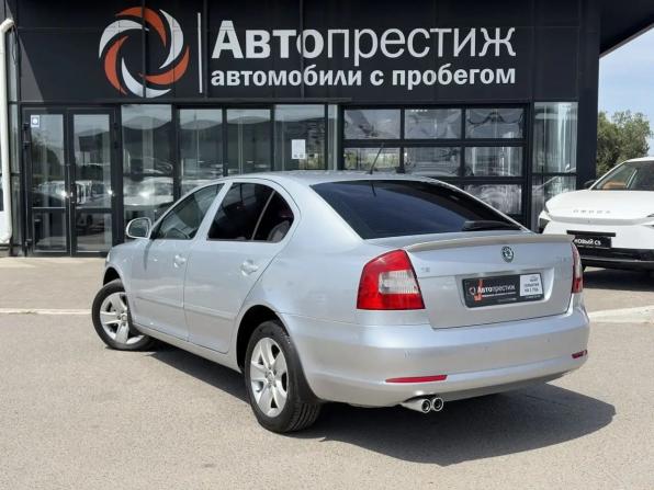 Skoda Octavia II (A5) Рестайлинг с пробегом 2011 года, цена 818 000 рублей, 197597 км, лифтбек, Автокод Объявления